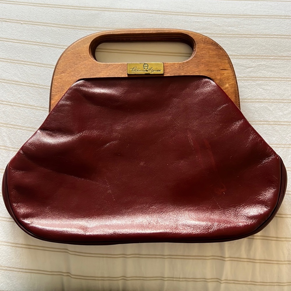 Vintage Red 1960s 1970s Magnetic Leather and Wood Clutch by Étienne Aigner